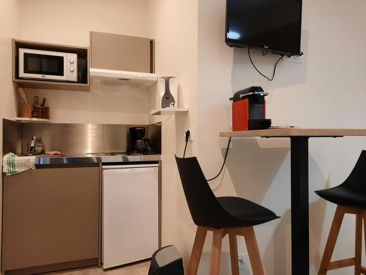 Aparthotel Le Logis De Berianne Les Tourrettes Zewnętrze zdjęcie