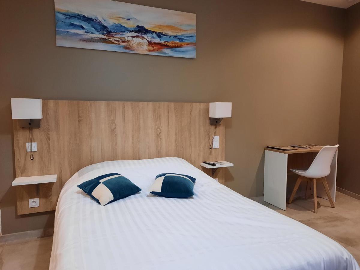 Aparthotel Le Logis De Berianne Les Tourrettes Zewnętrze zdjęcie
